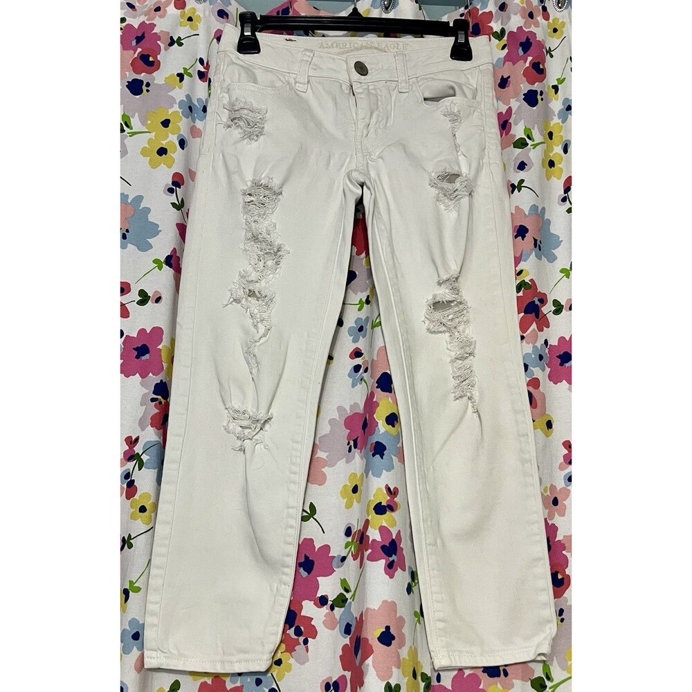 American Eagle jeans Size 00 White Stretch Denim Distressed Ripped Classic